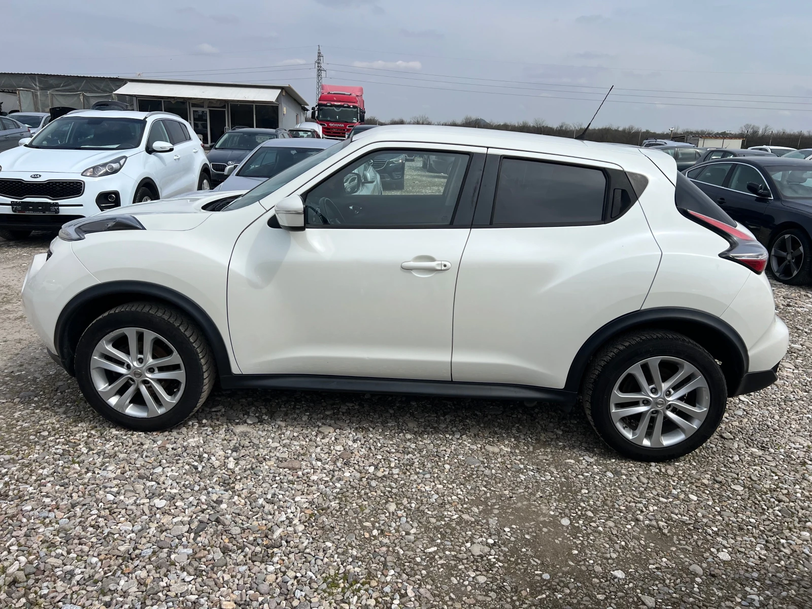 Nissan Juke 1.6 Газ.Инж. - изображение 8