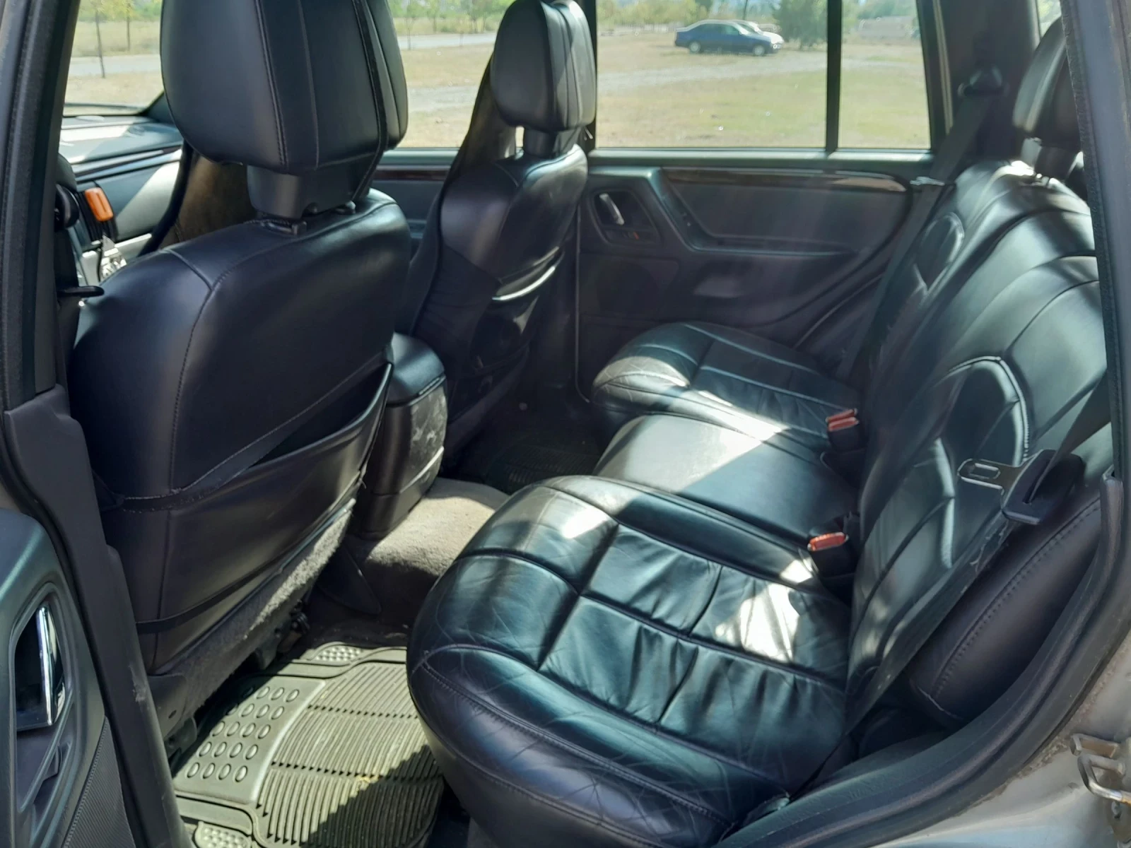Jeep Cherokee  - изображение 4