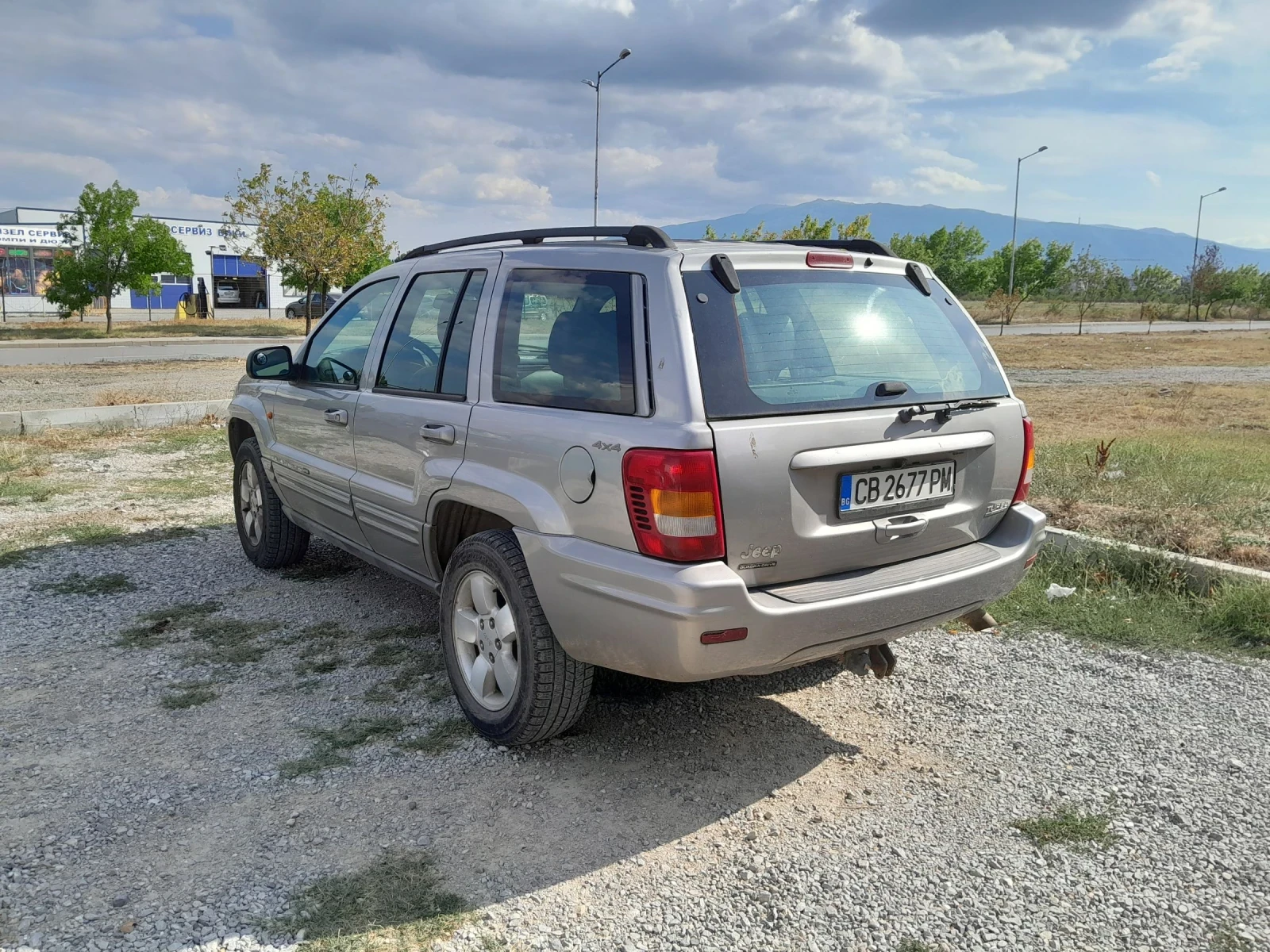 Jeep Cherokee  - изображение 9