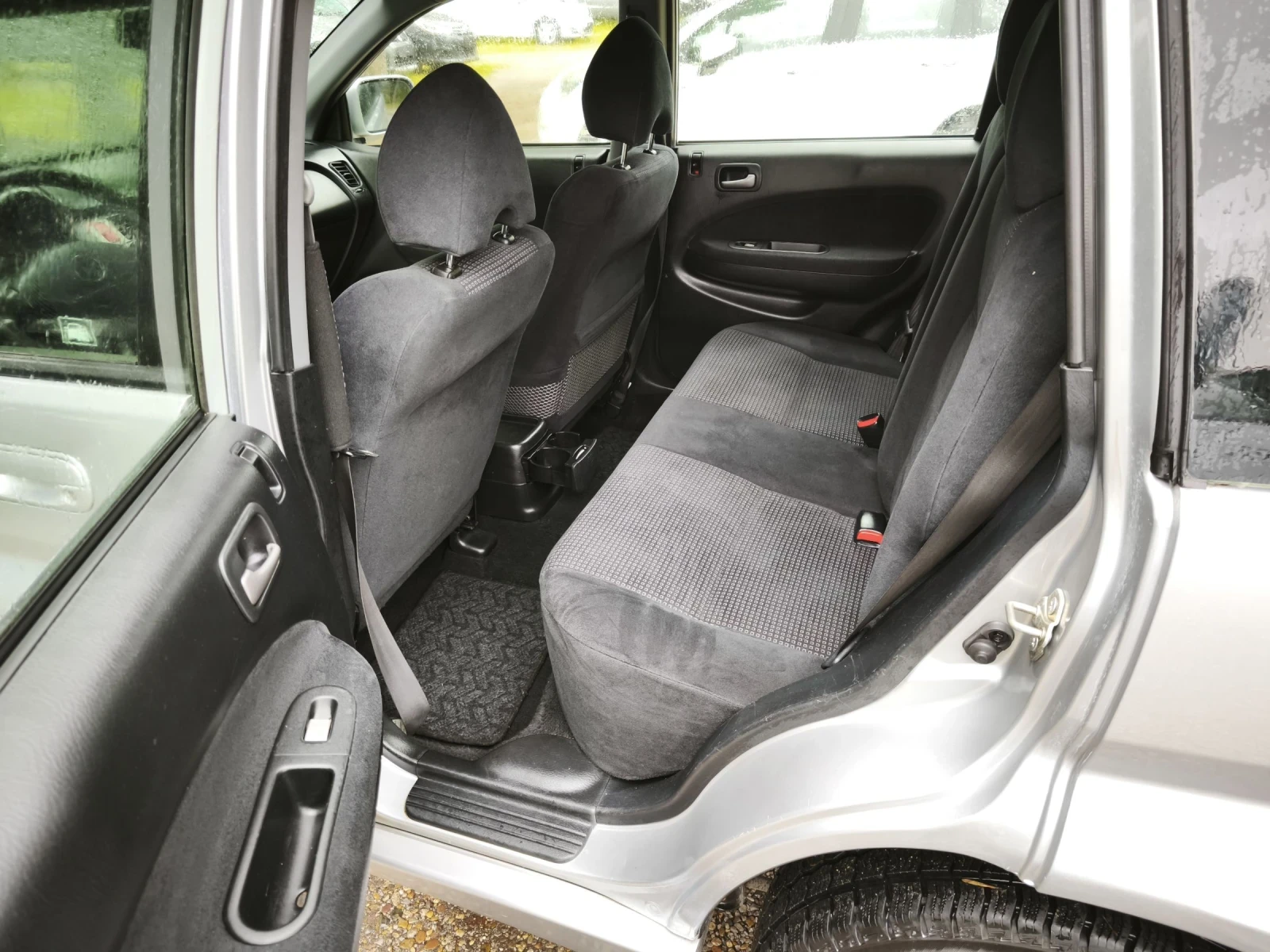 Honda Hr-v 1.6i-4x4- КЛИМАТИК -FACE LIFT - изображение 8