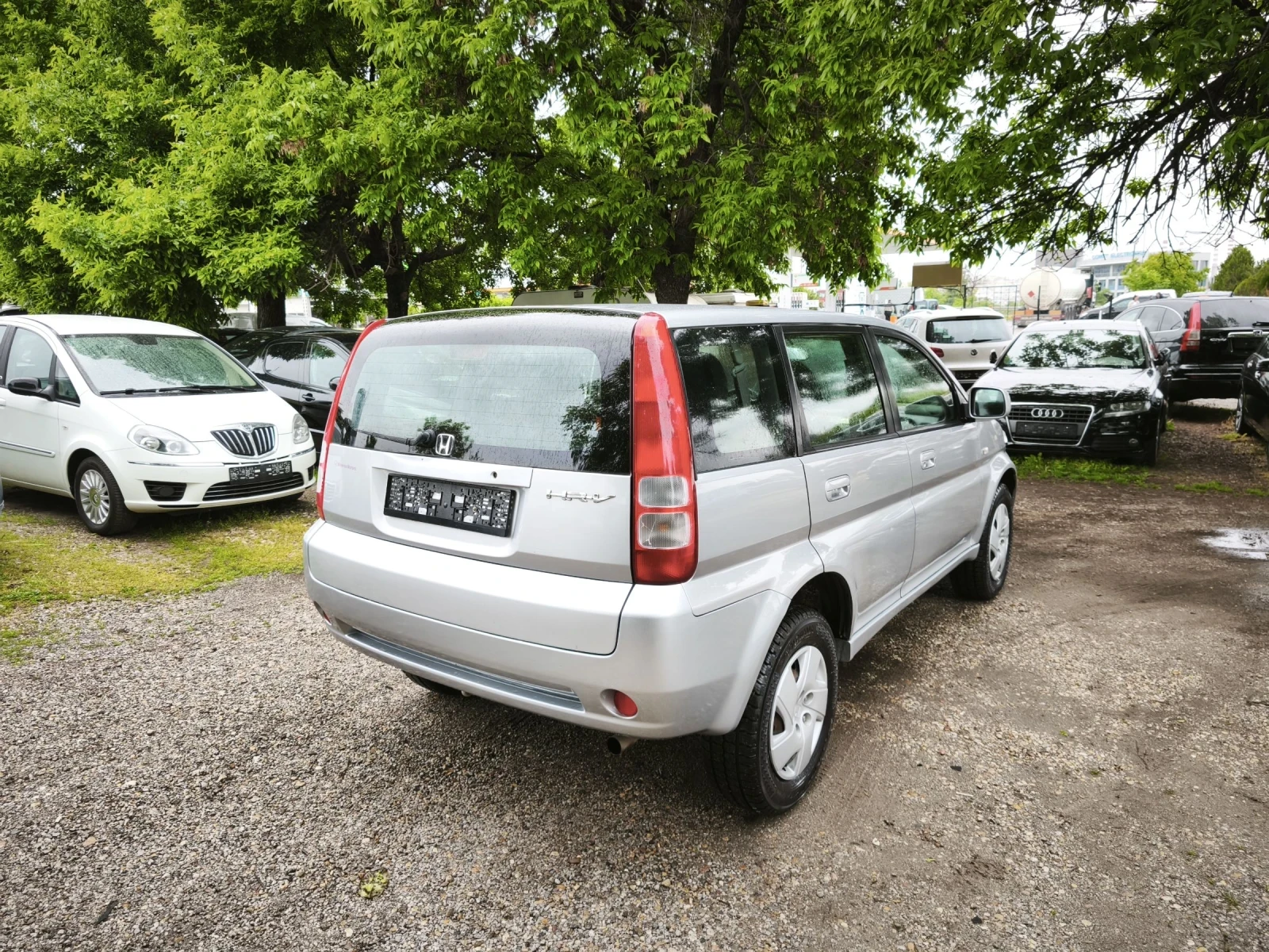 Honda Hr-v 1.6i-4x4- КЛИМАТИК -FACE LIFT - изображение 4
