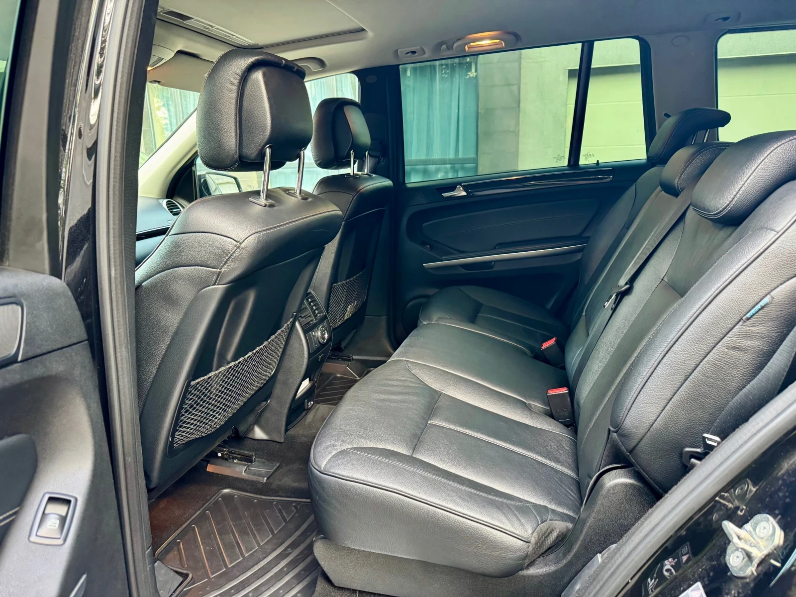 Mercedes-Benz GL 350  - изображение 9