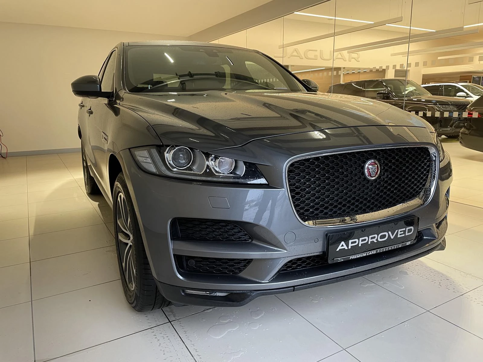 Jaguar F-PACE 250d, снимка 4 - Автомобили и джипове - 53912171