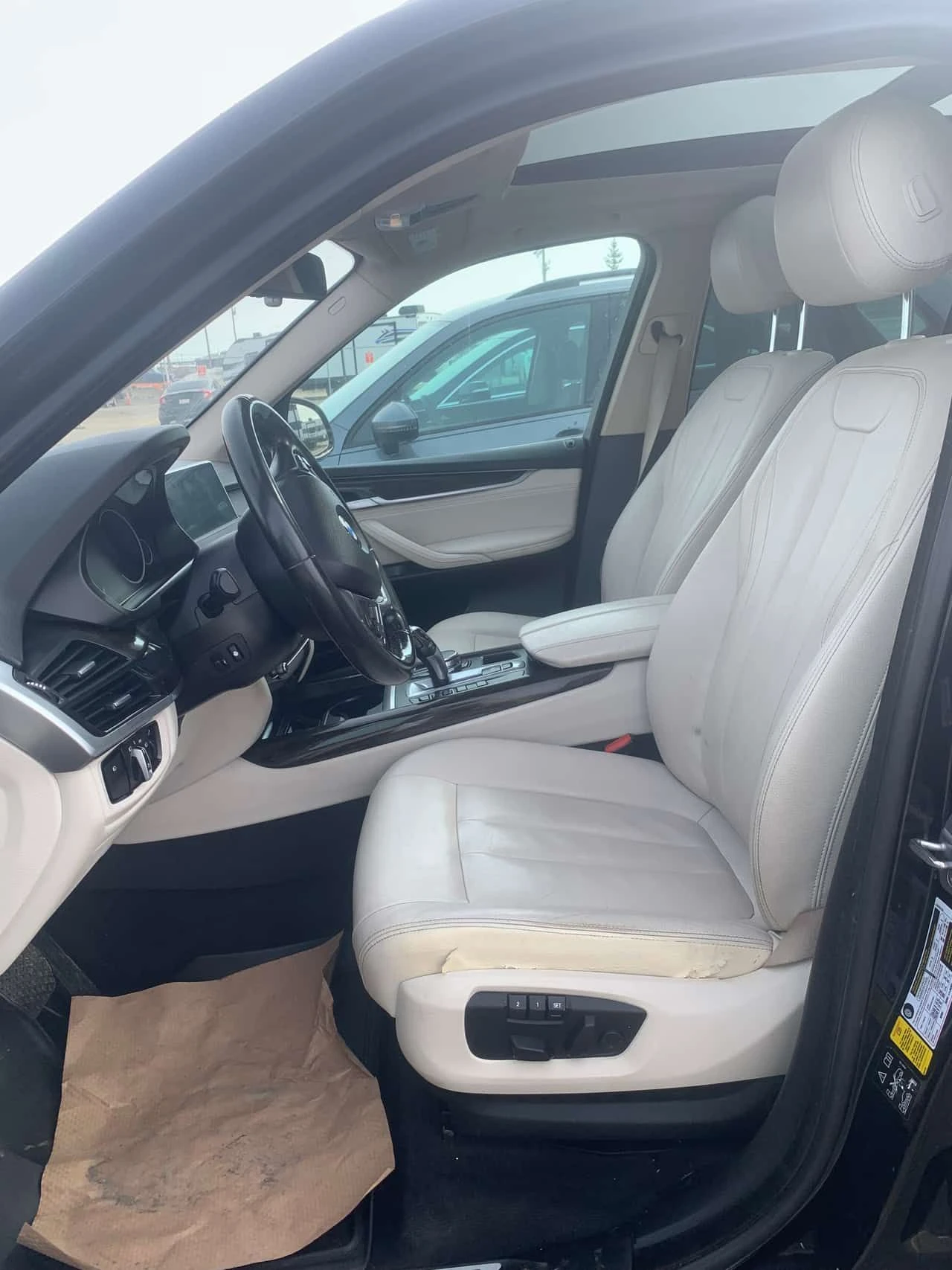 BMW X5 xDrive35i/CARFAX/ПАНОРАМА/ПОДГРЕВИ, снимка 6 - Автомобили и джипове - 53956224