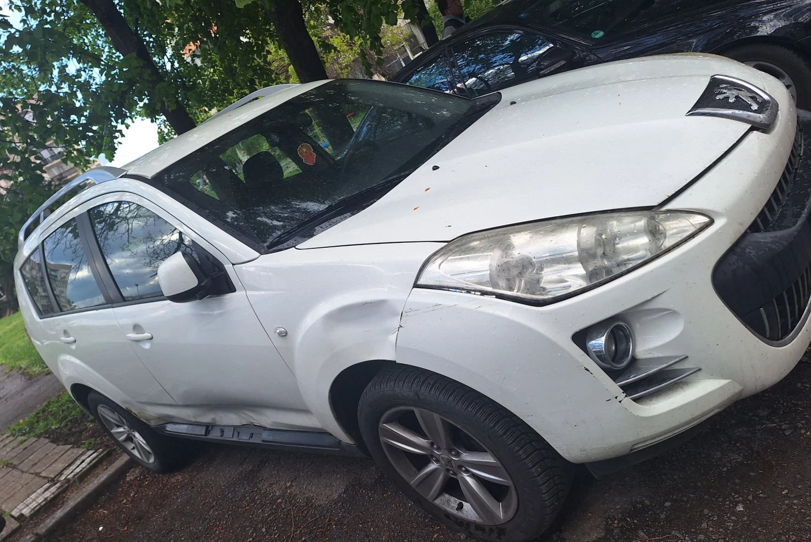 Peugeot 4007, снимка 2 - Автомобили и джипове - 54589488