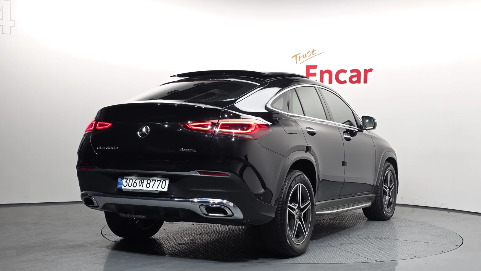 Mercedes-Benz GLE 400 AMG PK* HEAD-UP* 360* DISTRONIK* ОБДУХ* КРАЙНА ЦЕН, снимка 3 - Автомобили и джипове - 54609033