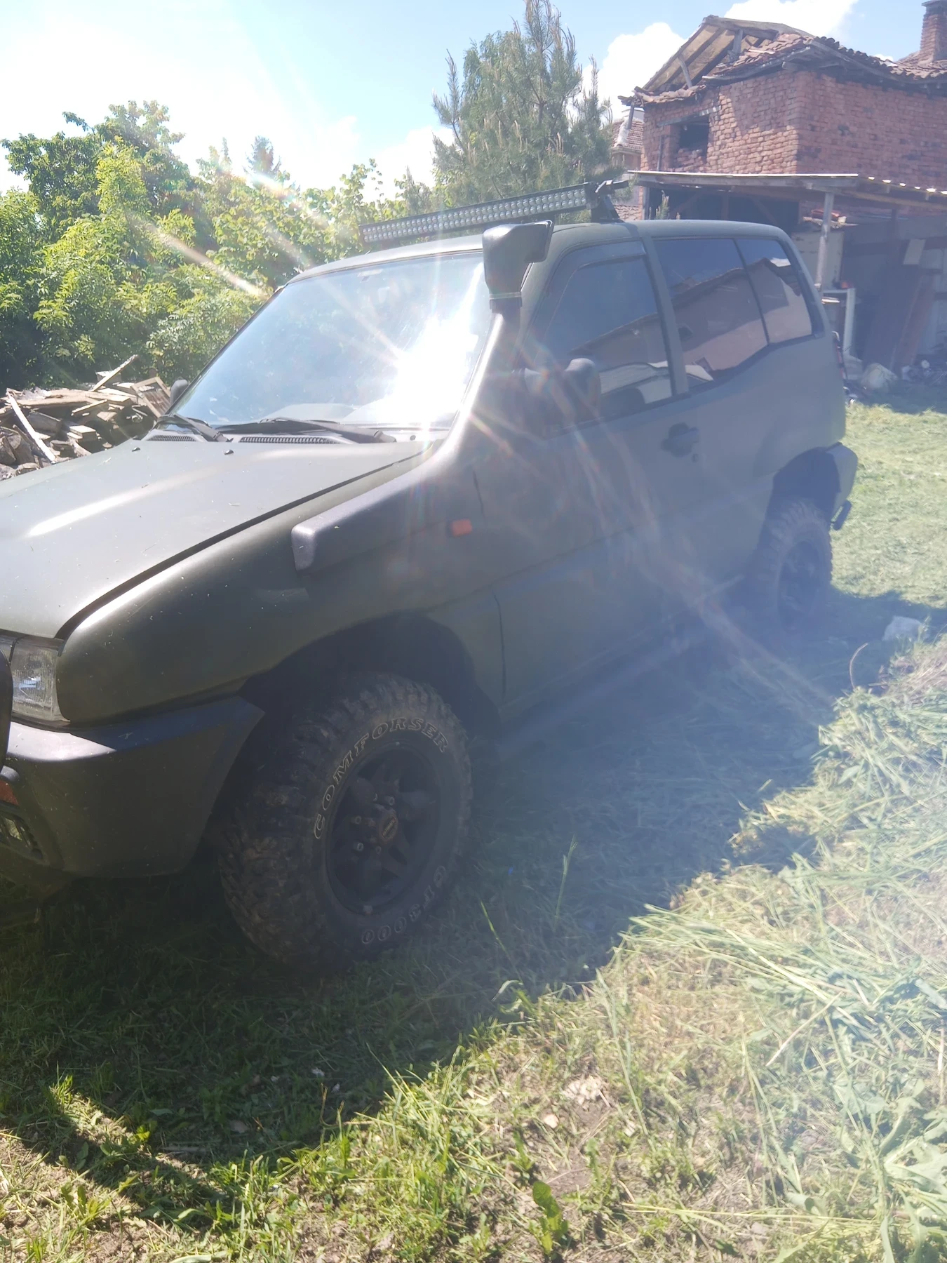 Nissan Terrano, снимка 3 - Автомобили и джипове - 54666599
