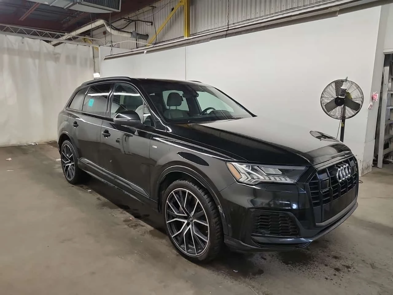 Audi Q7 * PROGRESSIV * CARFAX * ЦЕНА ДО БГ, снимка 2 - Автомобили и джипове - 55081370