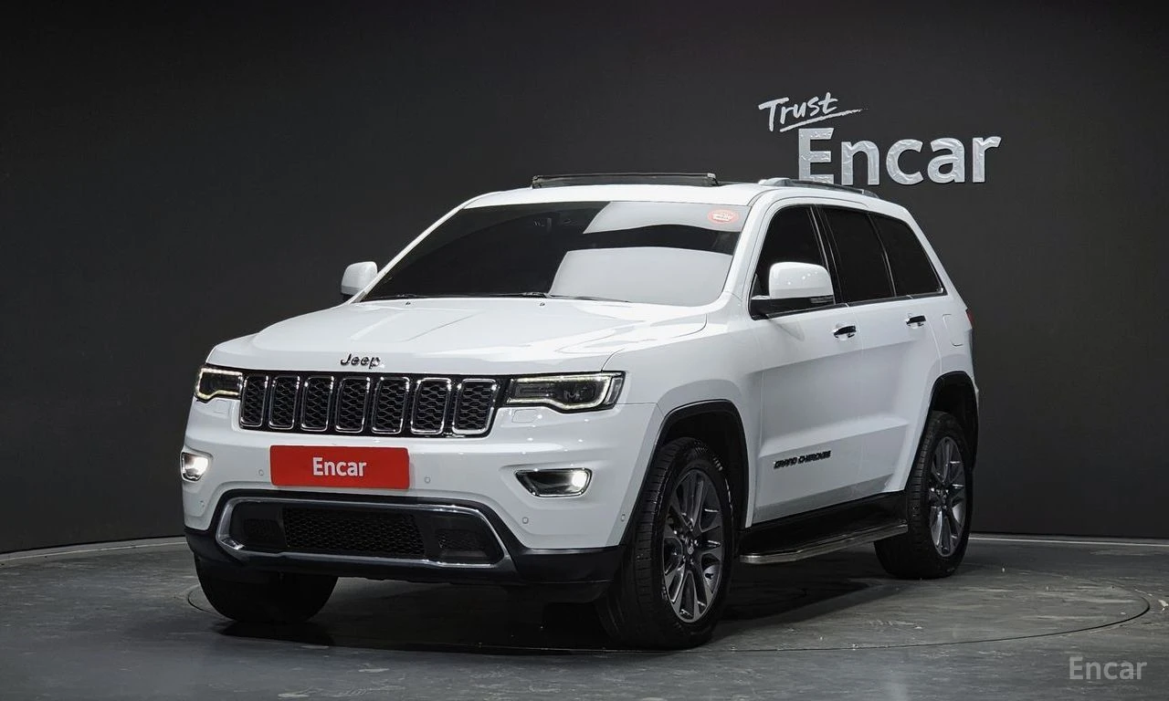 Jeep Grand cherokee 3.6* V6* 8ZF* ПОДГРЕВ* ОБДУХВАНЕ* КАМЕРА* КЕЙЛЕС* 