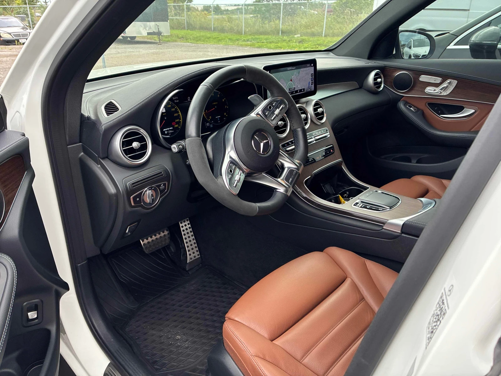 Mercedes-Benz GLC 43 AMG * AMG 43 * CARFAX * , снимка 6 - Автомобили и джипове - 56010410