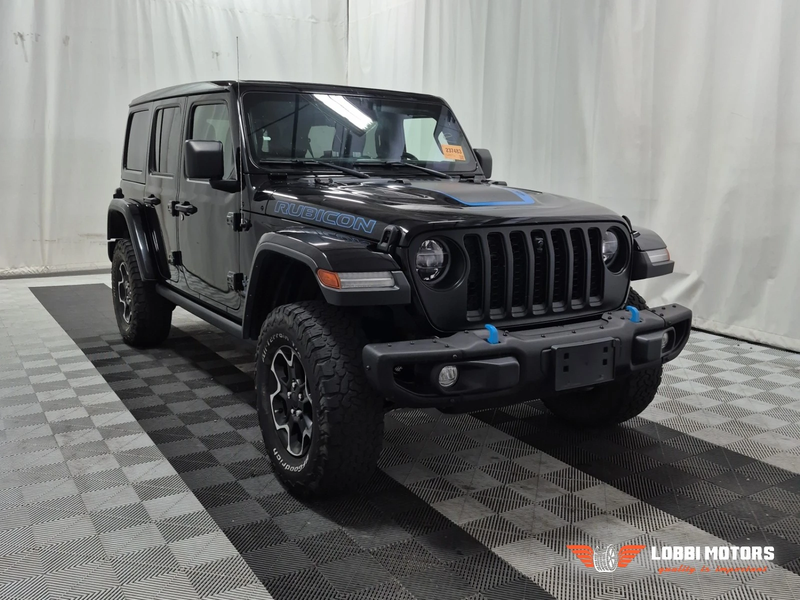 Jeep Wrangler, снимка 2 - Автомобили и джипове - 56295539