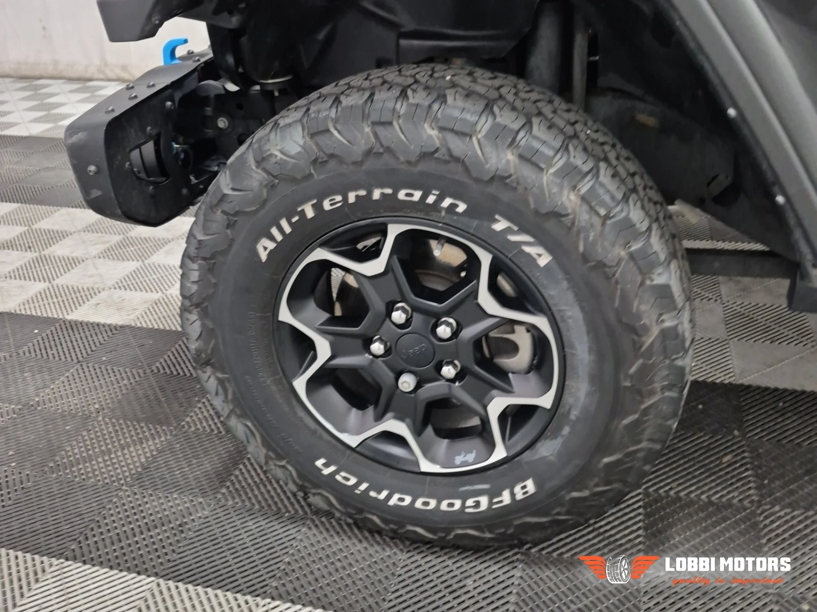 Jeep Wrangler, снимка 6 - Автомобили и джипове - 56295539