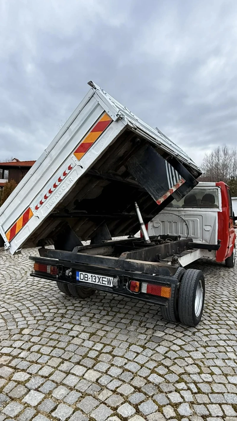 Ford Transit 2.4 дизел 140к.с 2006г. Тристранен., снимка 16 - Бусове и автобуси - 53467746