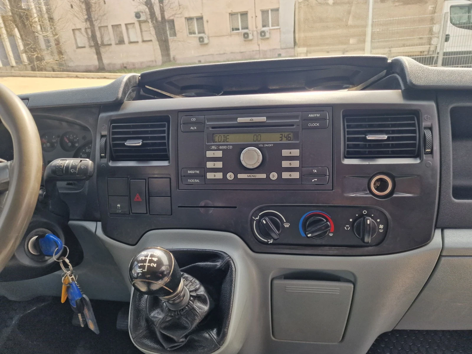 Ford Transit 2.4TDCI 6 места CH, снимка 10 - Бусове и автобуси - 53988193