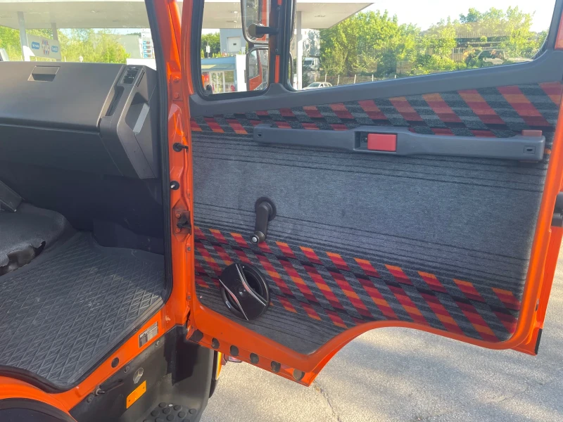 Mercedes-Benz 1117 Пътна Помощ, снимка 14 - Камиони - 52228386