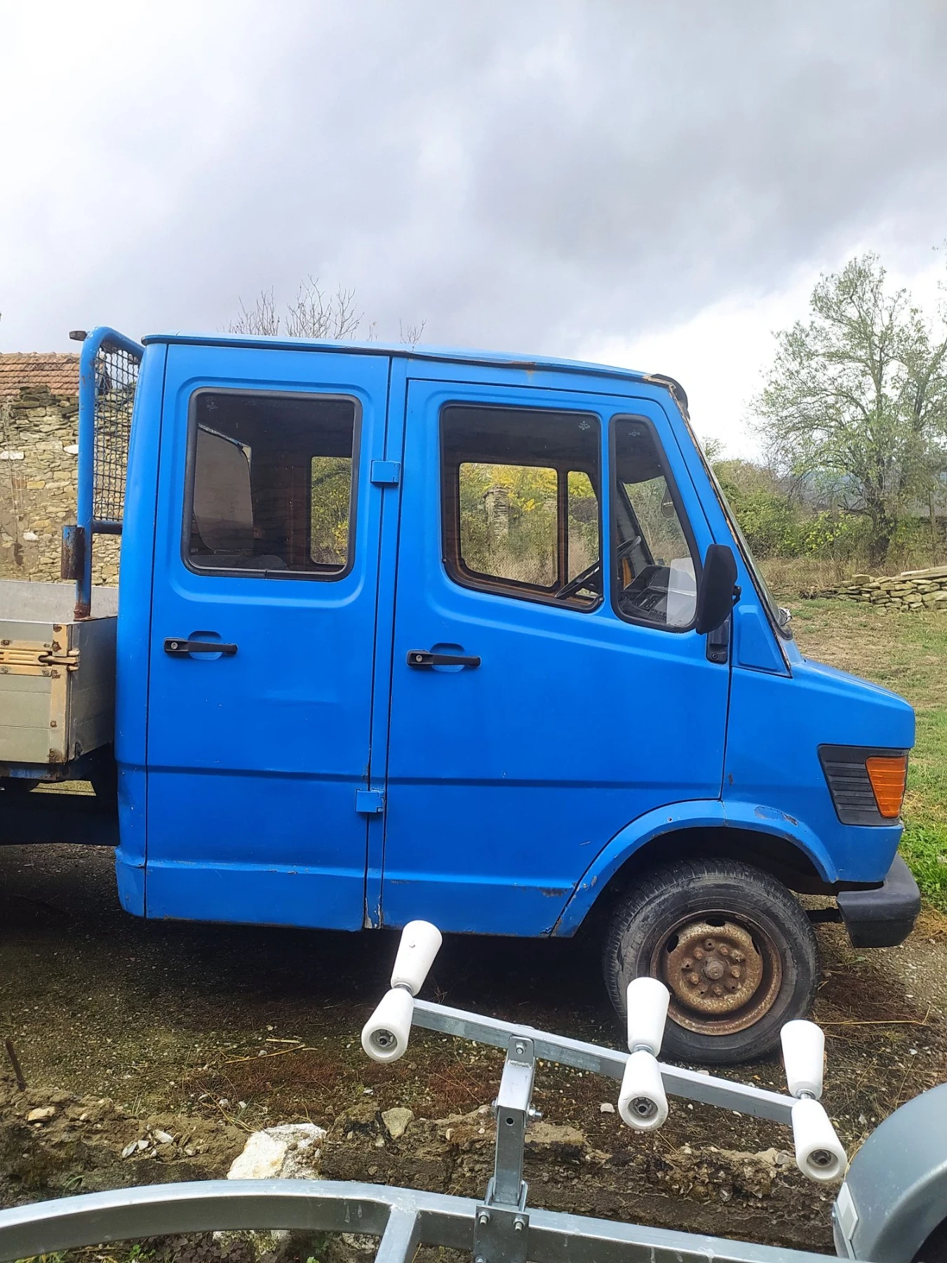 Mercedes-Benz 208 D | Mobile.bg � ����������� 3