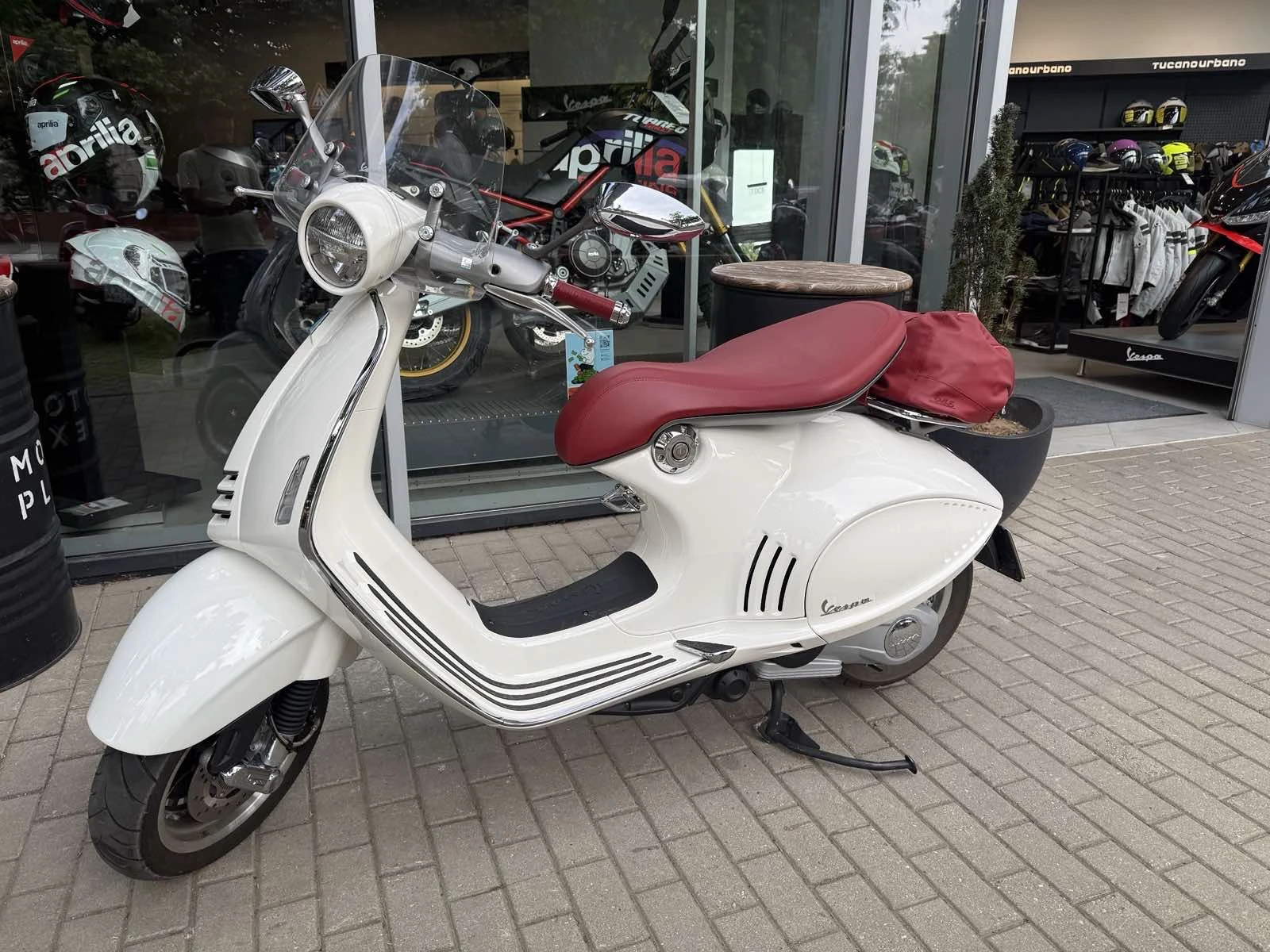 Vespa 150 946, снимка 1