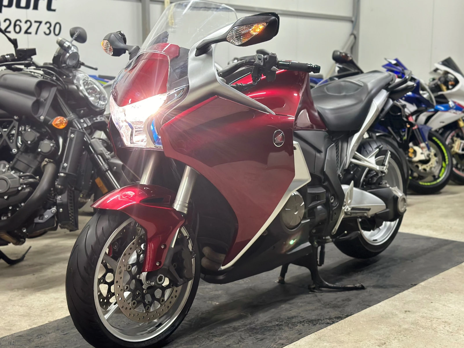 Honda Vfr DCT ЛИЗИНГ/БАРТЕР - изображение 7