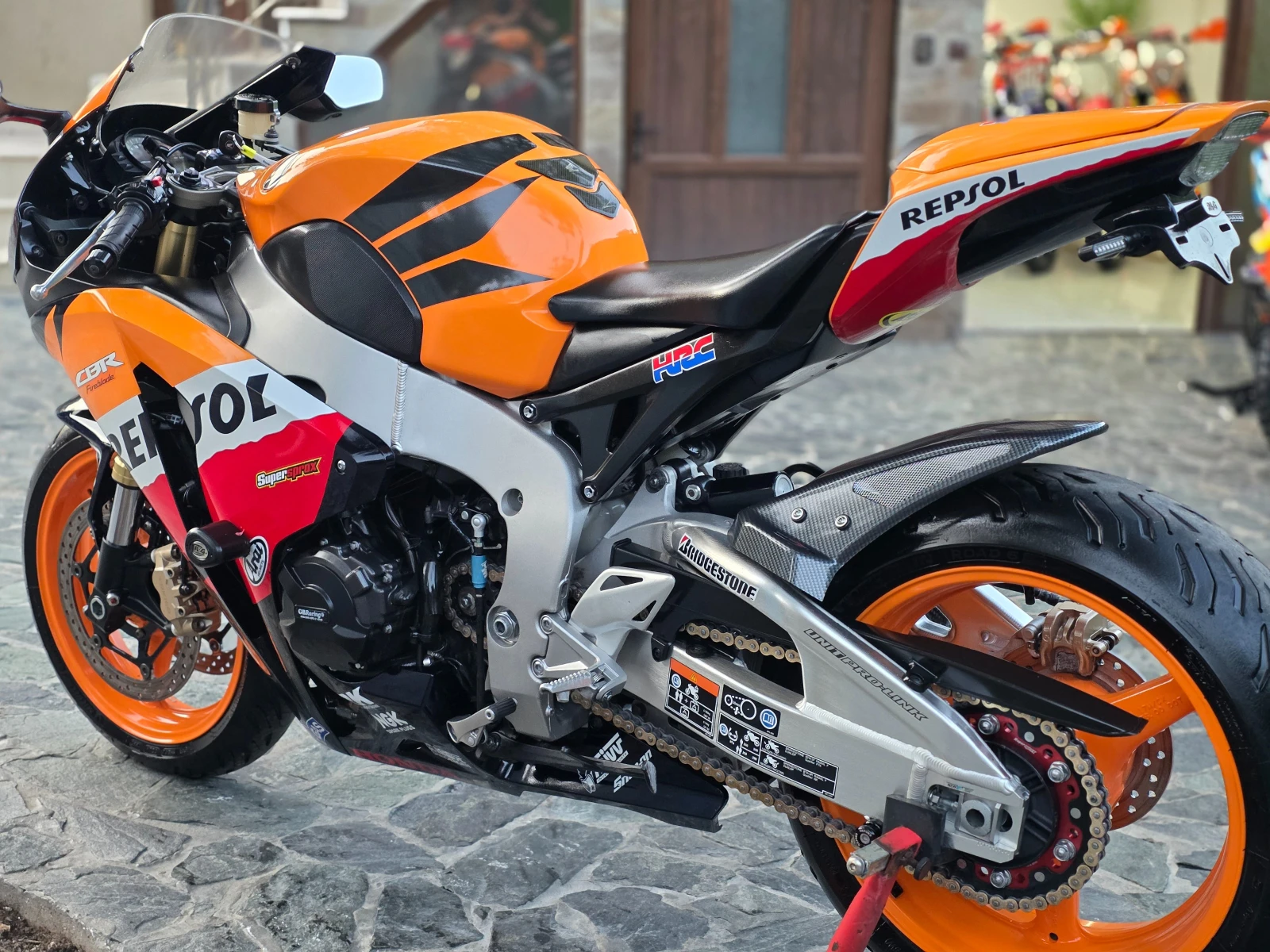 Honda Cbr 1000 ЛИЗИНГ REPSOL, снимка 10 - Мотоциклети и мототехника - 55647354