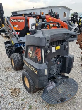 Багер Друга марка DITCH WITCH R300, снимка 5