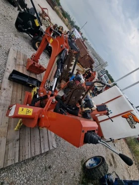 Багер Друга марка DITCH WITCH R300, снимка 10