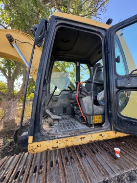 Багер Komatsu PC200EL , снимка 4