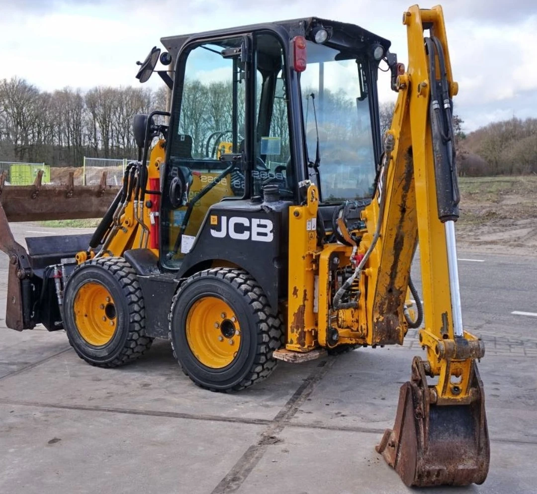 Багер JCB 1 CX, снимка 2 - Индустриална техника - 54511576
