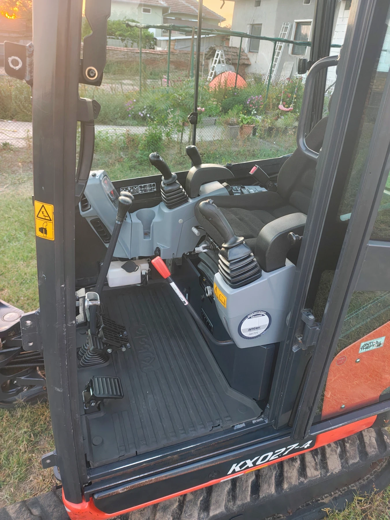 Багер Kubota KX027-4, снимка 13 - Индустриална техника - 55943840
