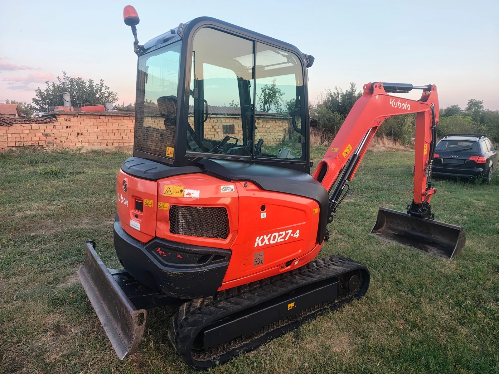 Багер Kubota KX027-4, снимка 2 - Индустриална техника - 55943840