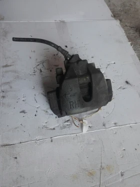 преден десен спирачен апарат Ланд Ровър Фрилендър тд4 02г.