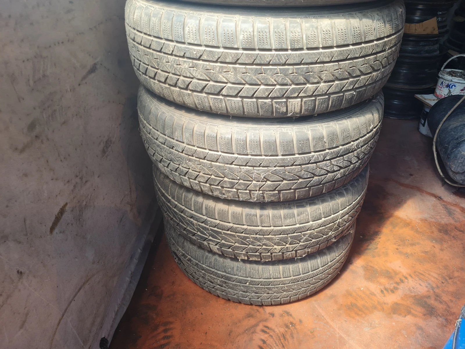    225/65R17  Honda Cr-v | Mobile.bg   2