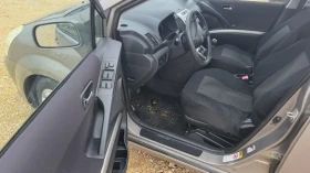 Toyota Corolla verso 2.0 D4D, снимка 7