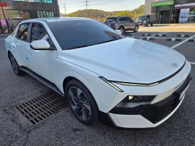 Hyundai Elantra, снимка 2