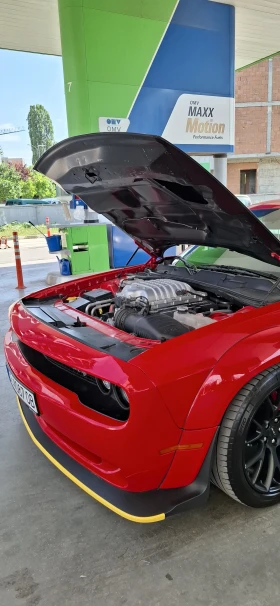 Dodge Challenger SRT Hellcat Widebody | Auto.bg — изображение 9