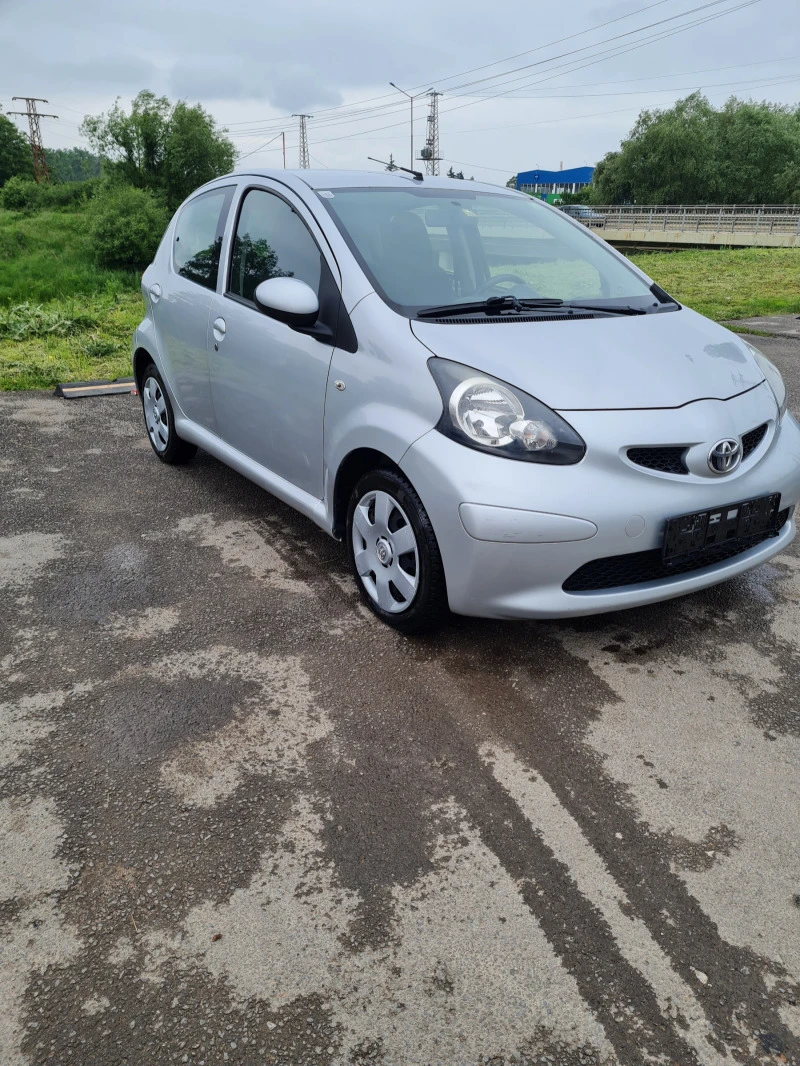 Toyota Aygo, снимка 1 - Автомобили и джипове - 47058664