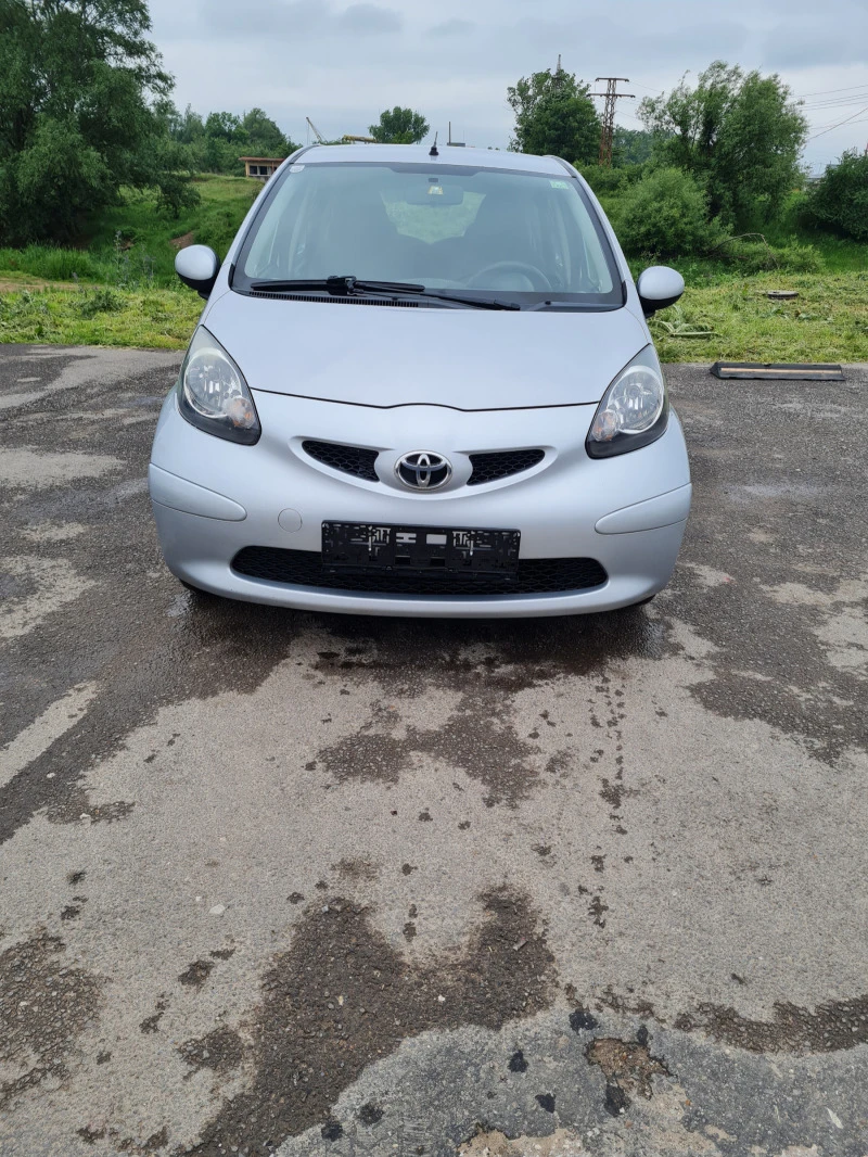 Toyota Aygo, снимка 15 - Автомобили и джипове - 47058664