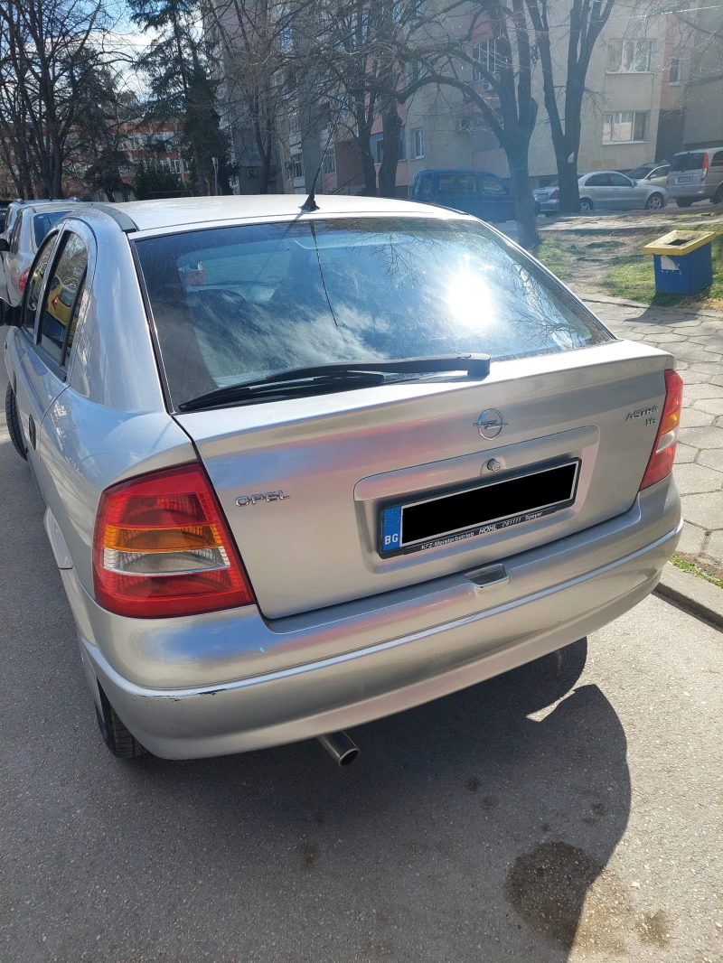 Opel Astra, снимка 6 - Автомобили и джипове - 49560749