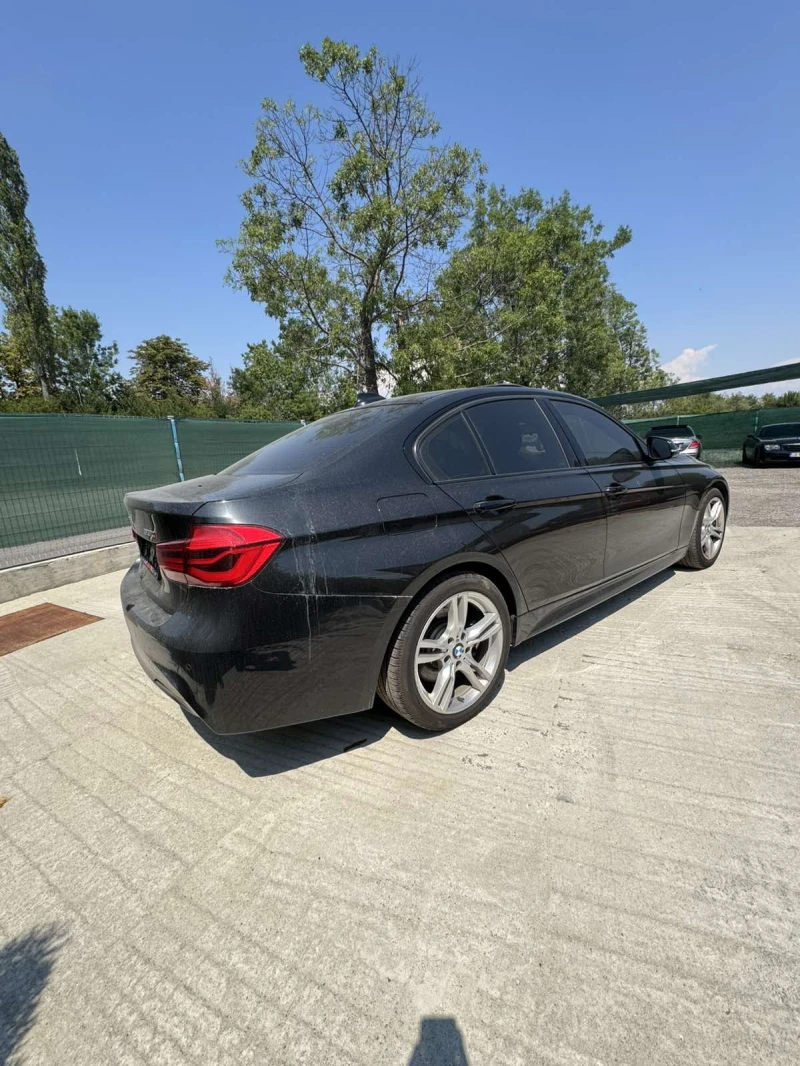 BMW 330 * 360 * Harman * Keyless, снимка 4 - Автомобили и джипове - 51353922