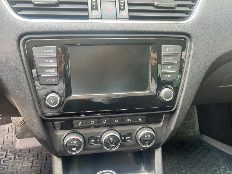 Skoda Octavia 1.4 TSI G-TEC, снимка 8 - Автомобили и джипове - 51418050