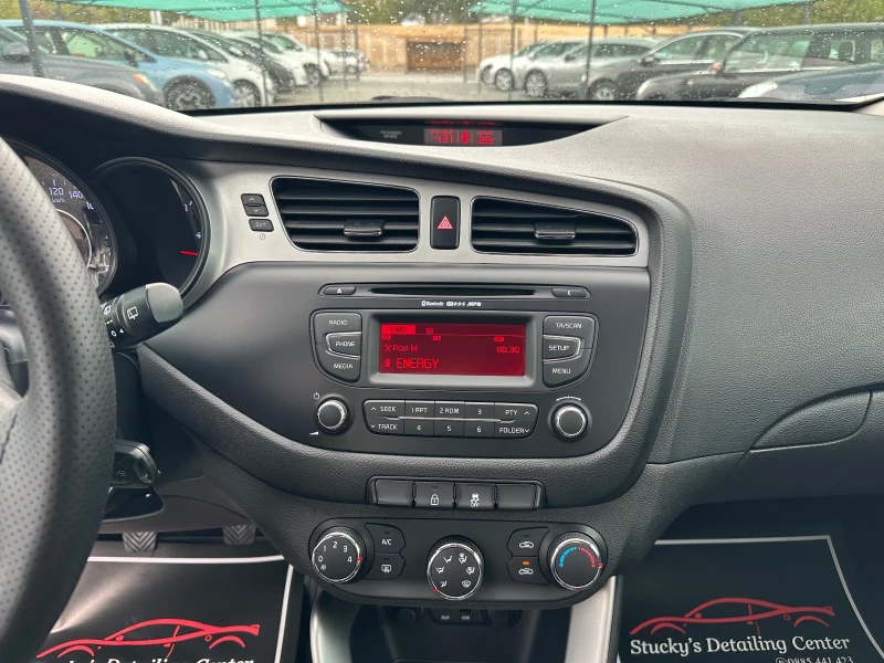 Kia Ceed 1.6I, снимка 9 - Автомобили и джипове - 51433872