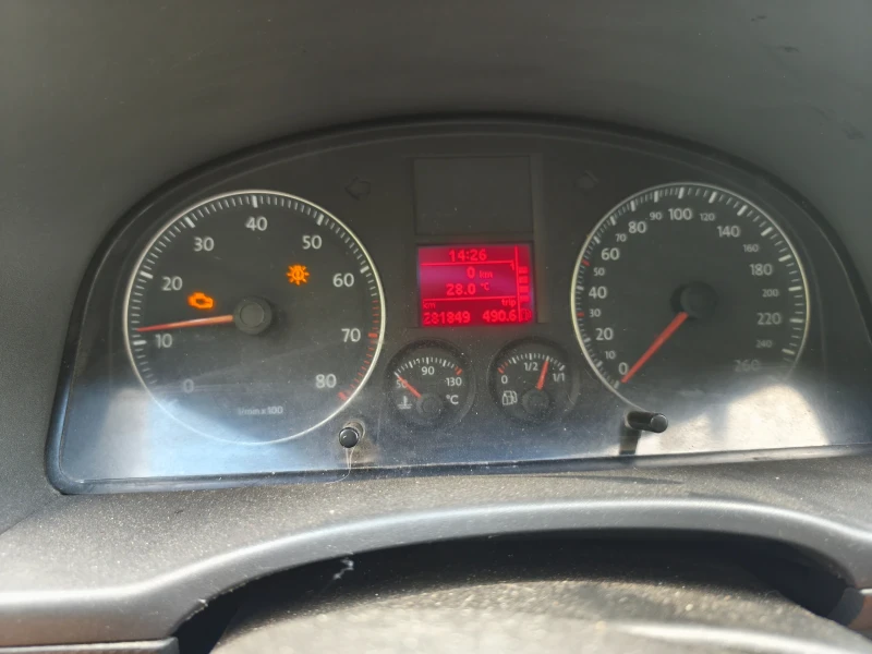 VW Caddy, снимка 3 - Автомобили и джипове - 52325090