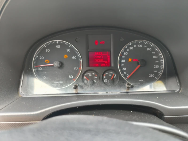 VW Caddy, снимка 6 - Автомобили и джипове - 52325090