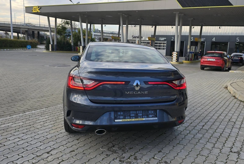 Renault Megane 1.5 DCI , снимка 7 - Автомобили и джипове - 52319827