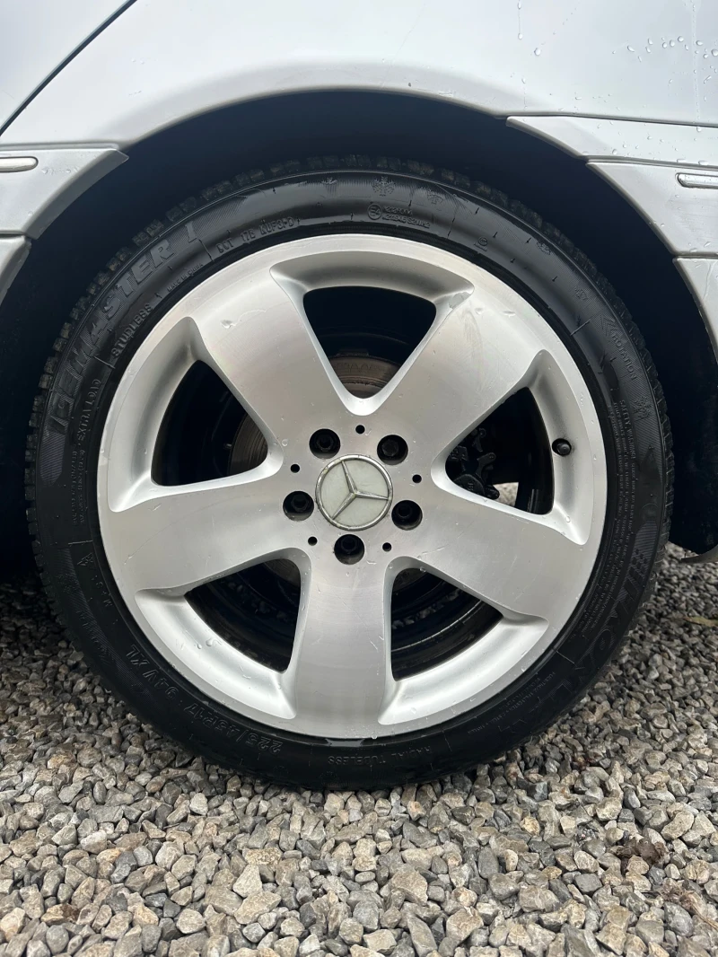 Mercedes-Benz C 220, снимка 2 - Автомобили и джипове - 52651531