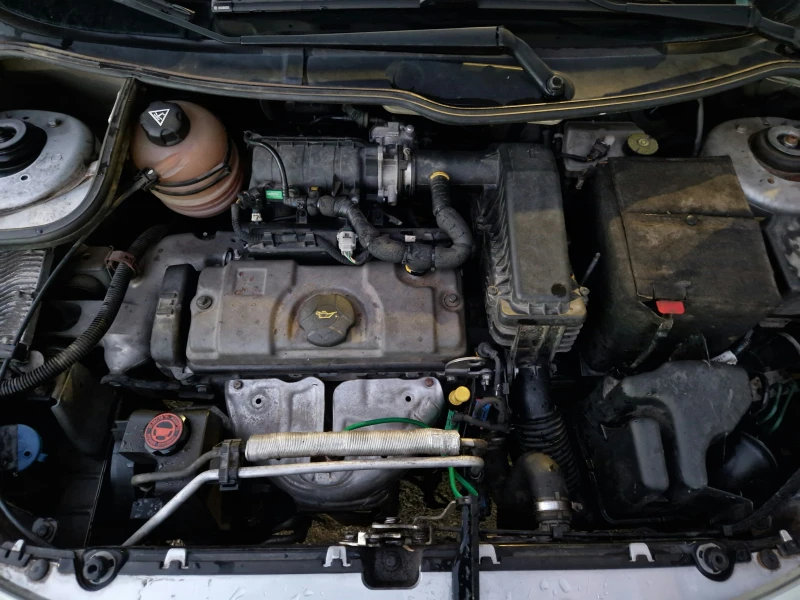 Peugeot 206 + 1.4i 107000км!!!, снимка 15 - Автомобили и джипове - 52998467