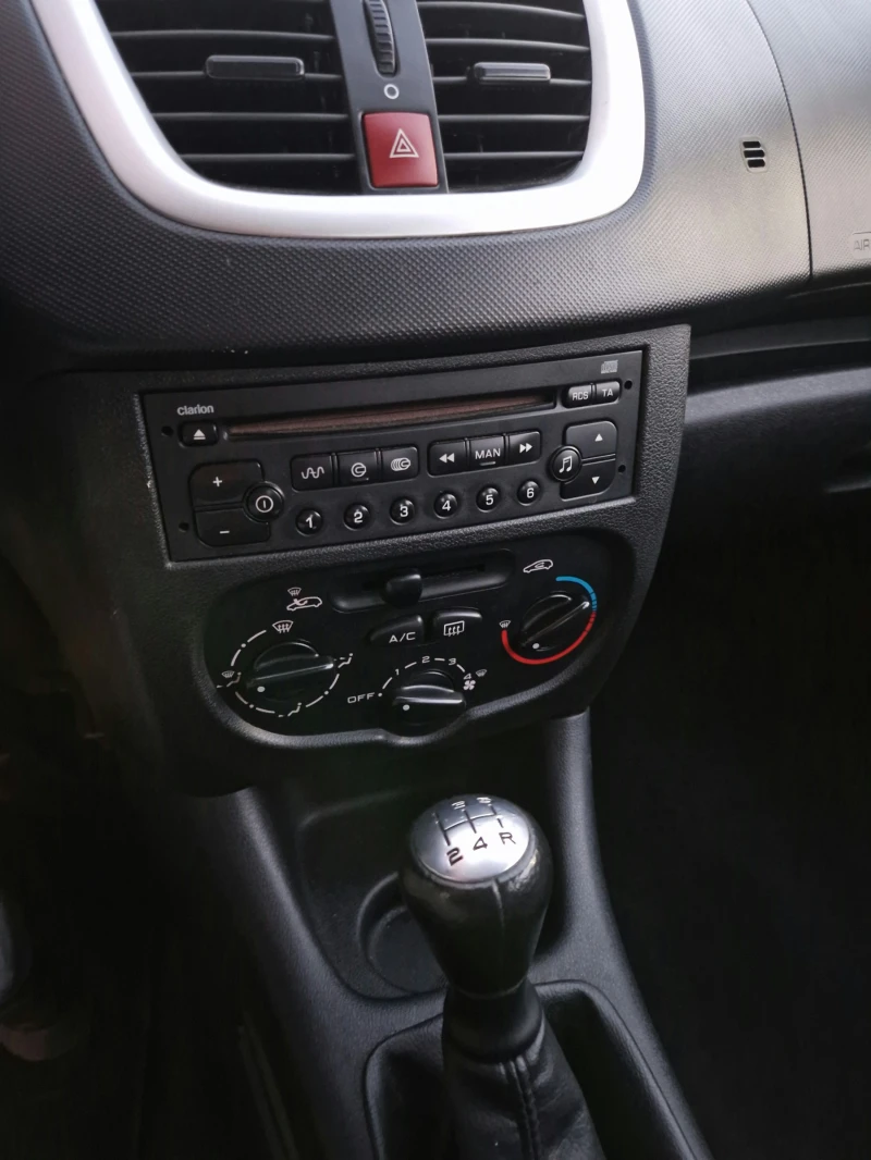Peugeot 206 + 1.4i 107000км!!!, снимка 13 - Автомобили и джипове - 52998467
