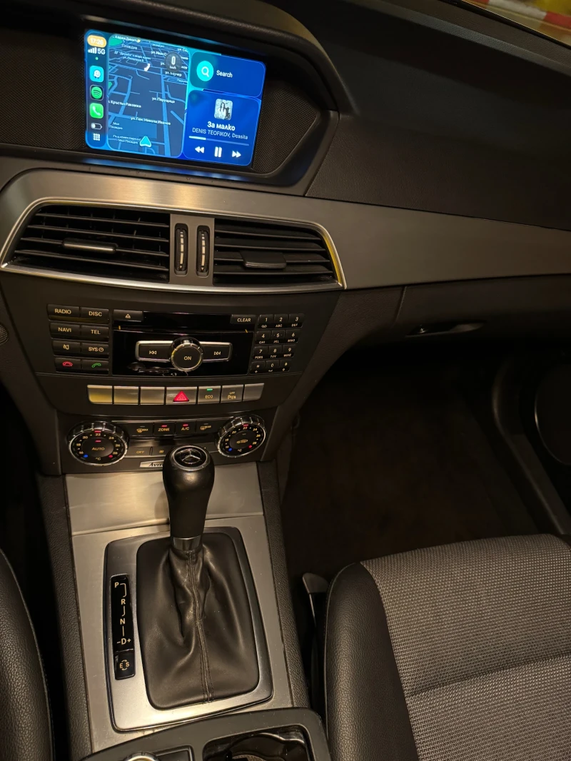 Mercedes-Benz C 220 CDI AMG, снимка 10 - Автомобили и джипове - 53065762