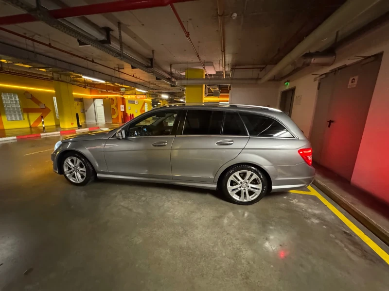 Mercedes-Benz C 220 CDI AMG, снимка 11 - Автомобили и джипове - 53065762