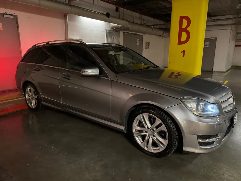 Mercedes-Benz C 220 CDI AMG, снимка 3 - Автомобили и джипове - 53065762