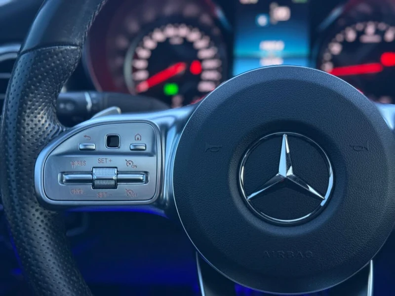 Mercedes-Benz C 300 Coupe 4MATIC* АвтоКредит* (Цена до БГ) , снимка 12 - Автомобили и джипове - 53501437